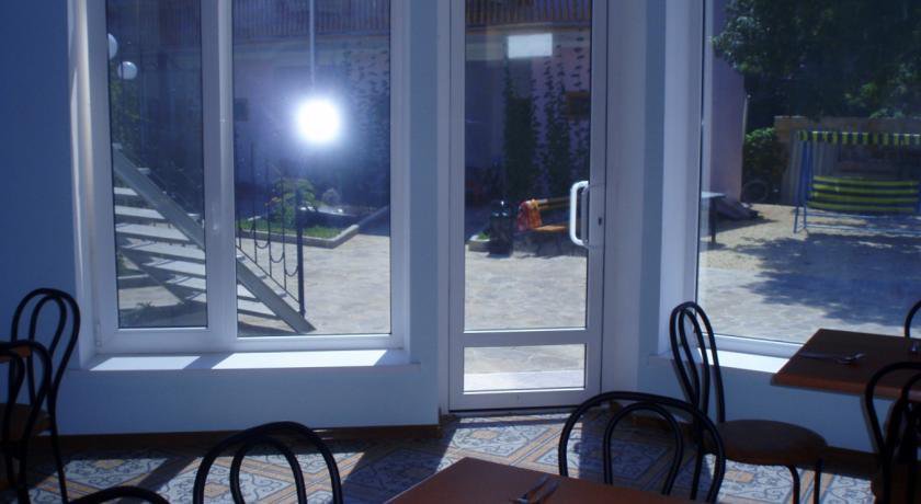 Гостиница Guest House on Ulitsa Lugovaya Черноморское-16