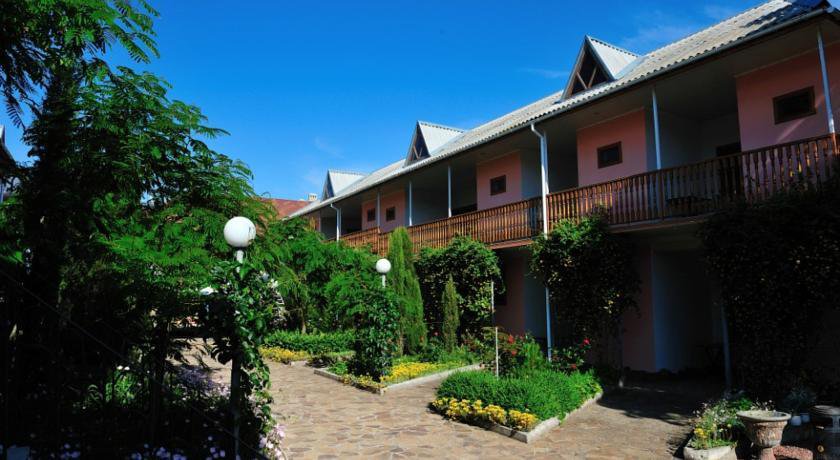 Гостиница Guest House on Ulitsa Lugovaya Черноморское